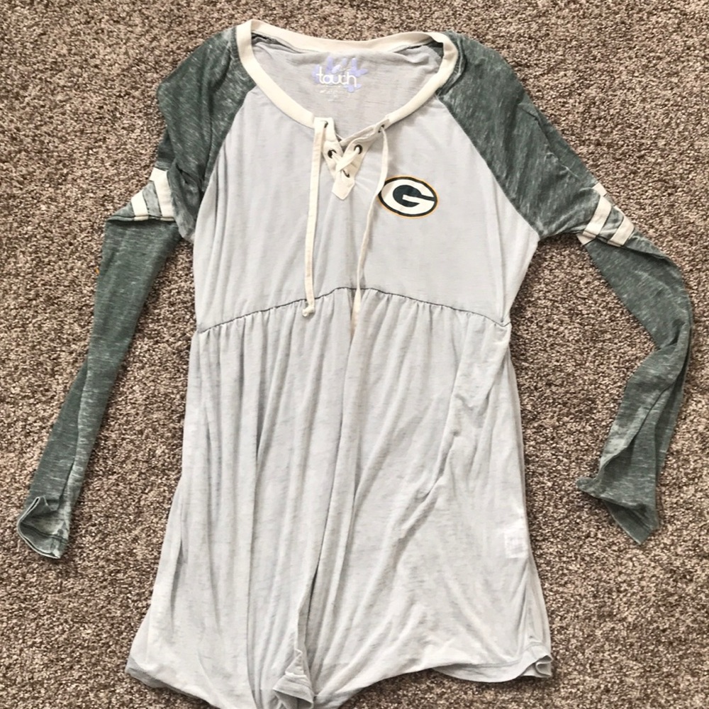 Green Bay Maternity Shirt. Great condition.